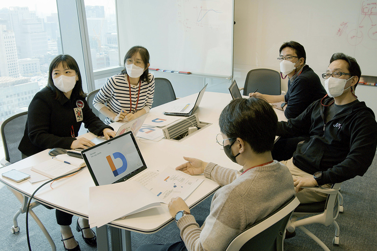 SK텔레콤이 개발자 소통 커뮤니티 데보션을 오픈했다. [사진=SK텔레콤]