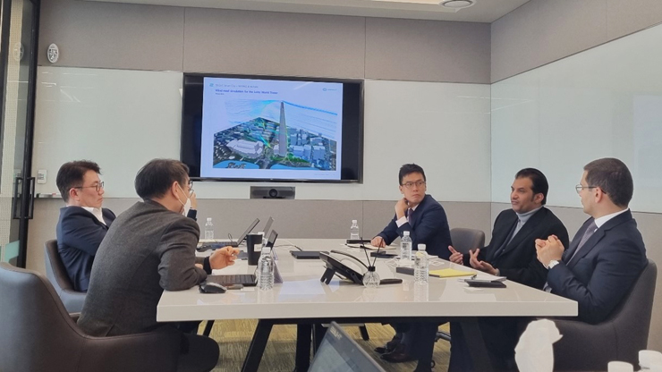 29일 이에이트 본사를 방문한 사우디 자치행중주택부 차관 일행 [사진=이에이트]