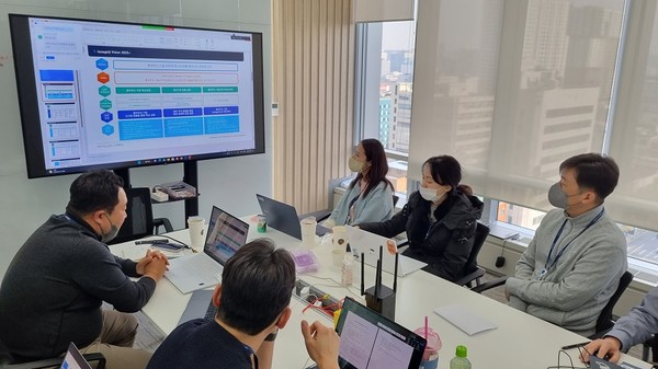 이노그리드 정보 공유의 날 행사 모습. [사진=이노그리드]