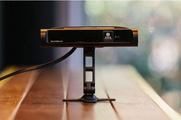 사진은 싱머신이 2019년 공개한 가디언 BDMS(Backup-Driver Monitoring System, BDMS) [source=seeing machines]