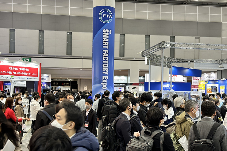 이달 25일 도쿄 국제전시장에서 개막한 스마트엑스포 전시회 현장. 자동차 신기술을 다루는 오토모티브월드 2023과 동시 개최됐다. [IT비즈뉴스(ITBizNews) DB]