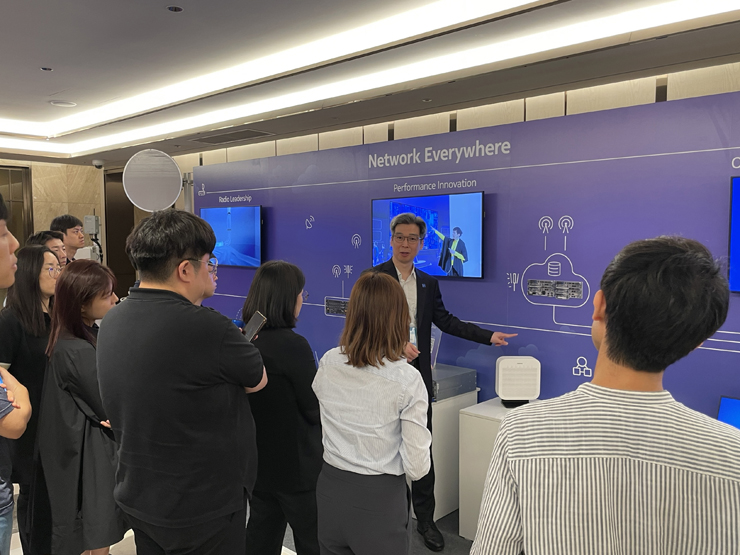 현장에 마련된 솔루션은 노키아가 올해 MWC 2023 현장에서 선보인 제품들로 꾸며졌다.