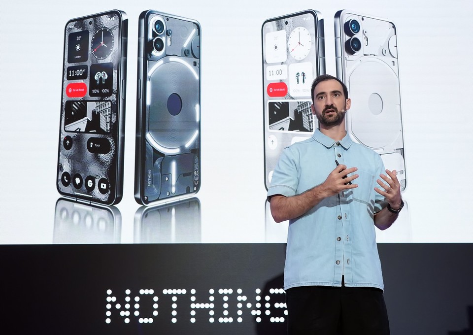 낫싱(Nothing)이 개발한 2세대 플래그십 스마트폰 ‘폰2(Phone 2)’가 한국시장에 정식 출시된다.