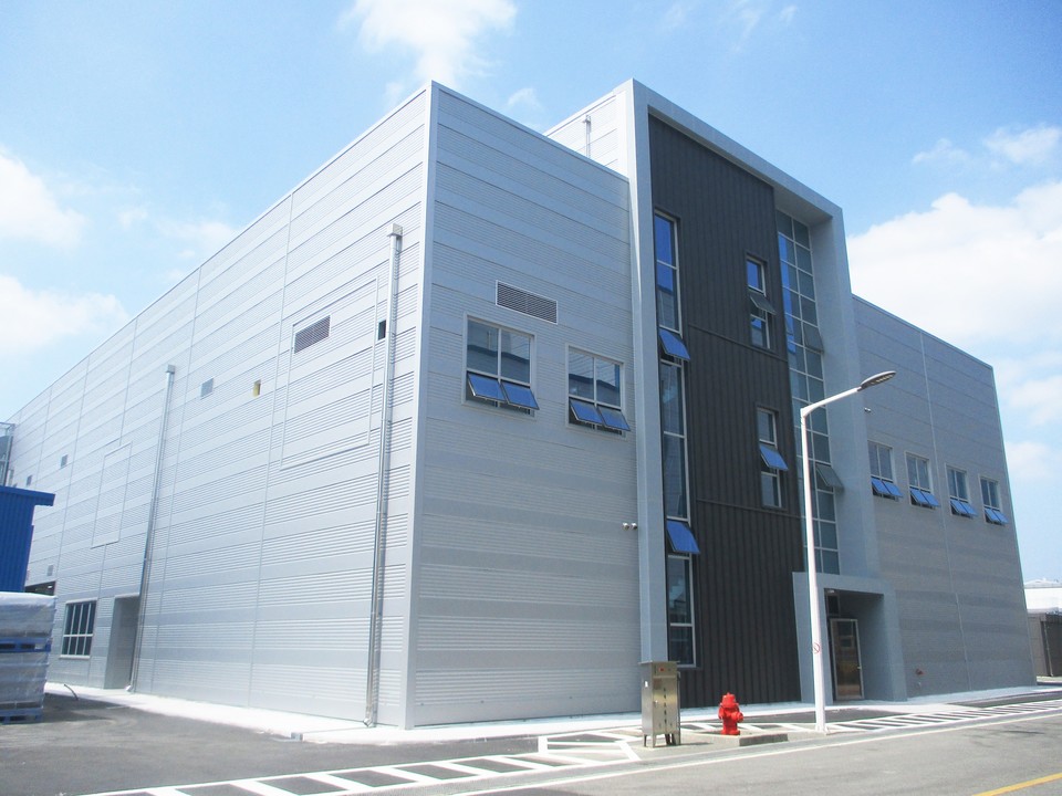 서산공장 내 개소한 배터리 안전성 평가센터 [사진=SK온]