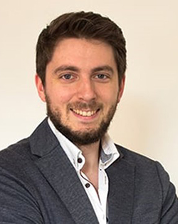 마시밀리아노 마이스트로 총괄