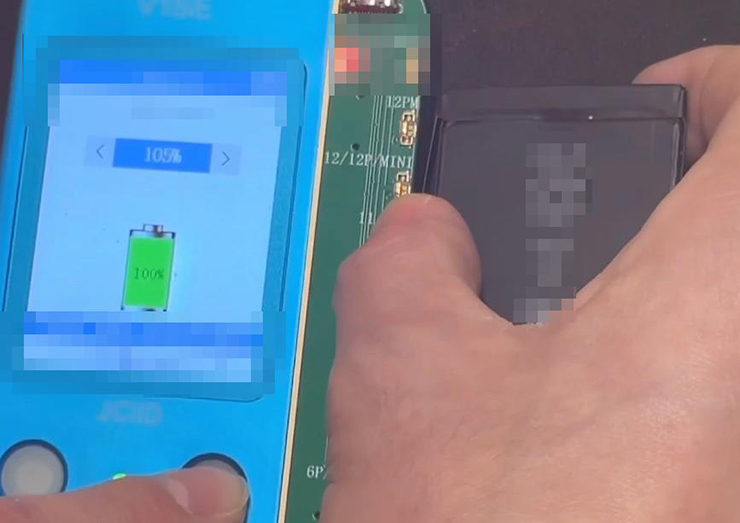 배터리 숫자 성능 조작 [사진=부산경찰청]