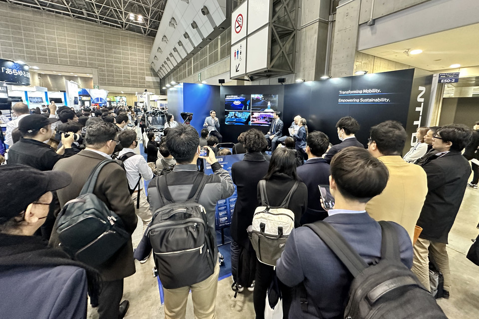 현장에 마련된 NTT데이터 부스에서 열린 세미나 [사진=IT비즈뉴스(ITBizNews) DB]