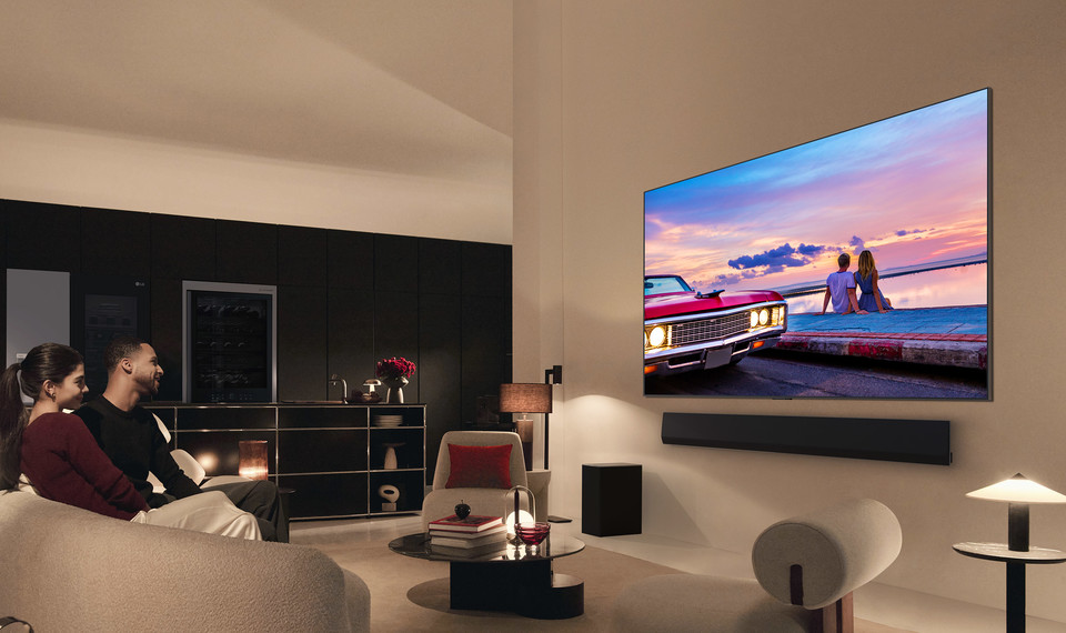 LG전자가 2024년형 LG 올레드 TV와 LG QNED TV를 국내에 정식 출시했다. [사진=LG전자]
