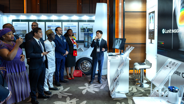 글로벌ICT 리더십 포럼에서 진행된 루닛 인사이트 시연 현장 [사진=루닛]