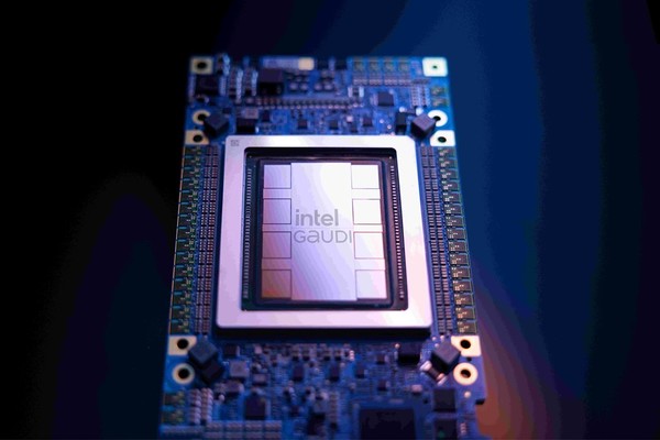 인텔 가우디3 AI가속기 [사진=인텔]
