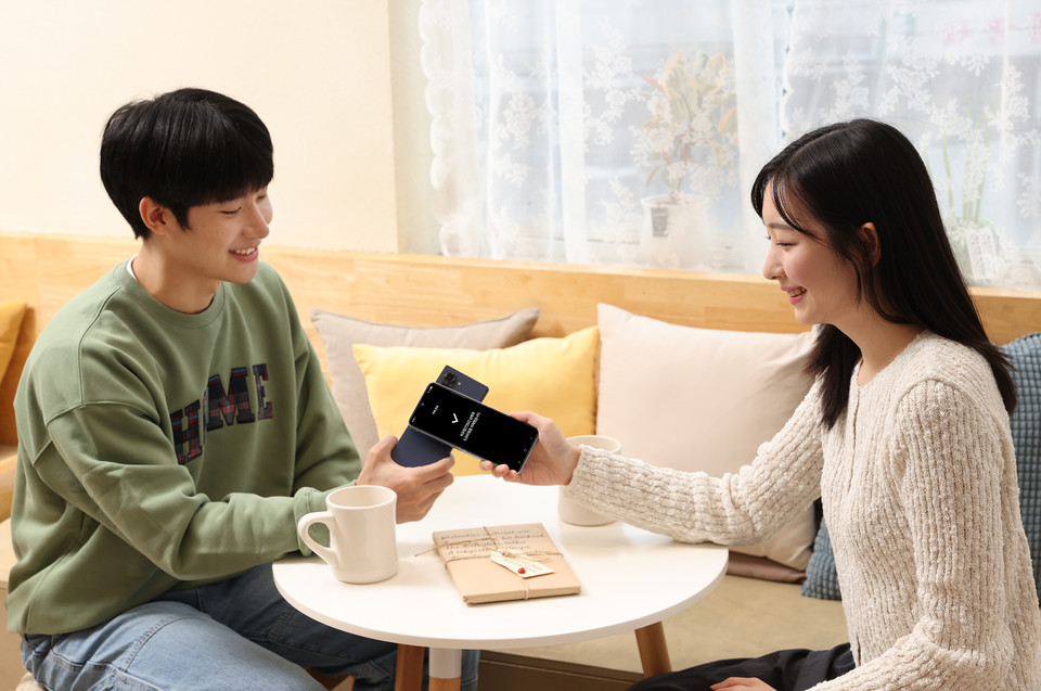 10일 삼성월렛에 탭 이체 기능이 업데이트됐다. [사진=삼성전자]