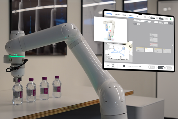 ETRI가 전체 설계, 개발을 담당한 티치펜던트 모비 소프트웨어가 IDEA 디자인 어워드 UX 부분을 수상했다. [사진=ETRI]