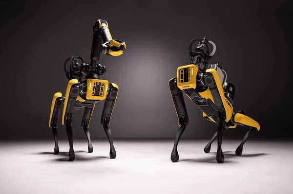 보스턴다이나믹스의 사족보행로봇 '스팟' [사진=클로봇]