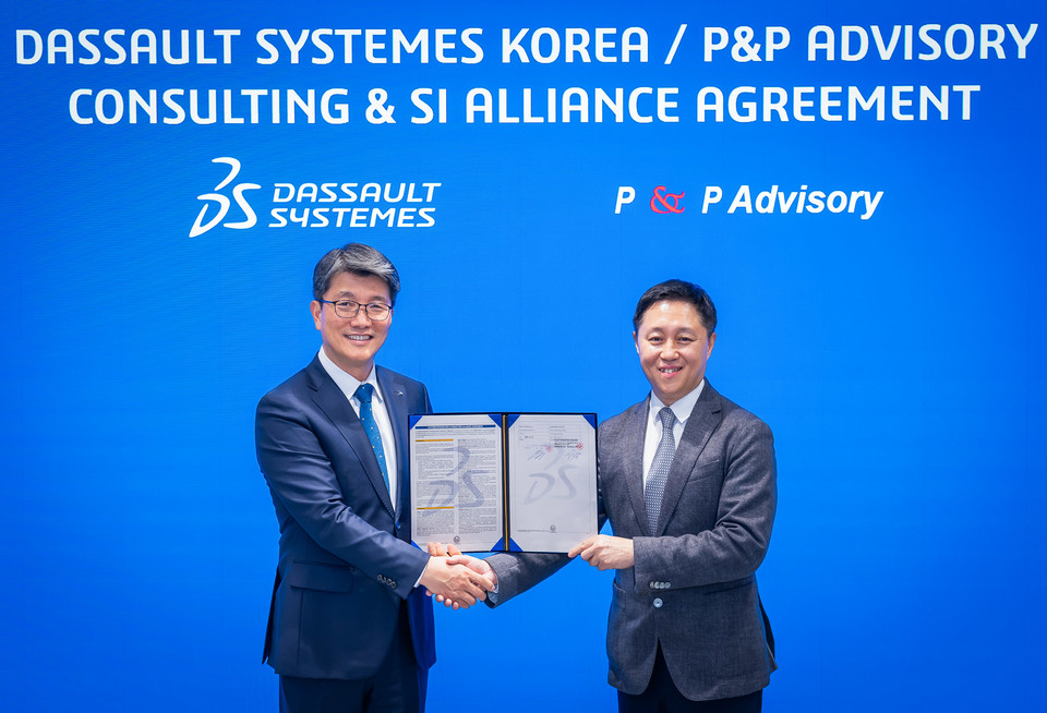 12일 서울 아셈타워 다쏘시스템 3D익스피리언스 이그제큐티브 서울센터에서 진행된 양사 간 협약식 [사진=다쏘시스템]