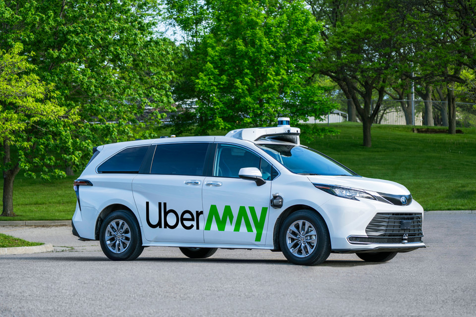 Uber and May Mobility announce strategic partnership for autonomous vehicles.