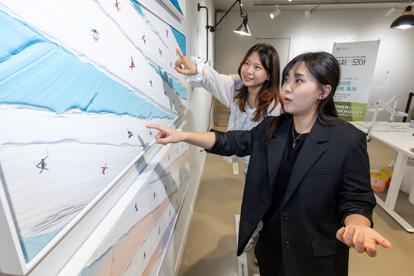 KT가 멤버십 고객을 대상으로 한 문화 체험 프로그램 ‘프라이빗 도슨트 투어’를 하반기에도 진행한다고 밝혔다. [사진=KT]