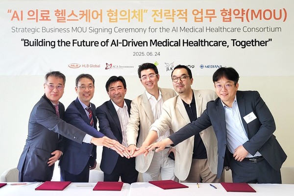 (왼쪽부터) 김광재 HLB글로벌 대표, 김동민 제이엘케이 대표, ACA 아즈마 아키히로 회장, 곽민철 메디아나/셀바스AI 대표, 윤승현 셀바스AI 사장, 이예하 뷰노 대표 [사진=셀바스AI]