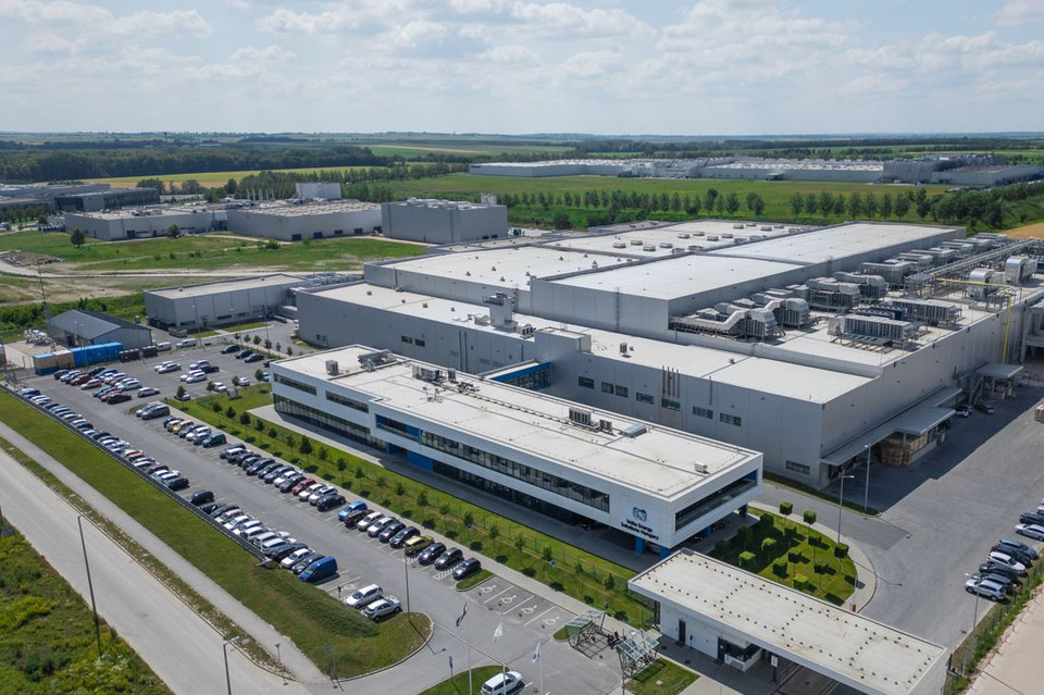 솔루스첨단소재 헝가리 공장 전경 [사진=솔루스첨단소재]