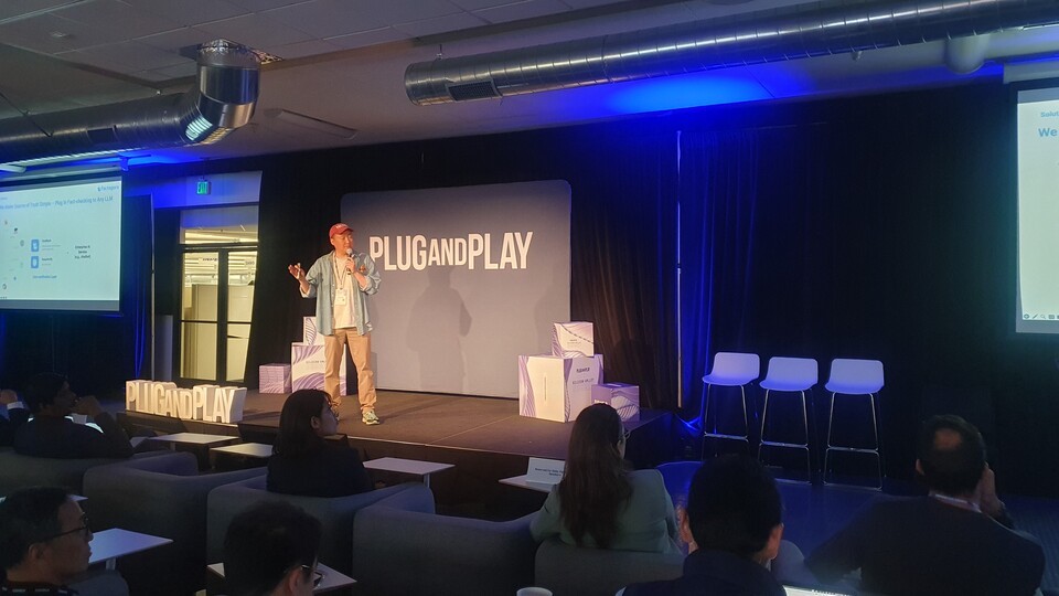 경기혁신센터, AI스타트업 '팩타고라'에 투자 단행 - 뉴스 썸네일 이미지