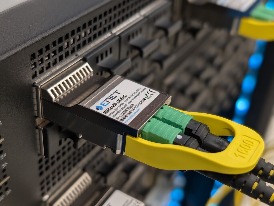 ENET Releases 1.6T OSFP224 Optical Transceiver